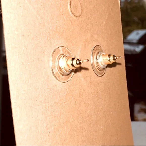 Kate Spade - Take a Bow Post Earrings, cream and gold - Picture 5 of 5